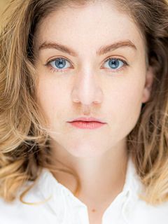 Шарлотта Де Брёйне