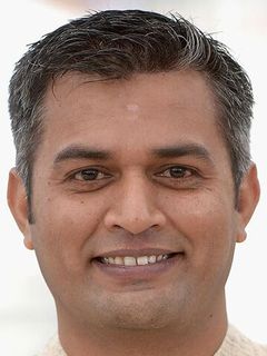 Нирадж Гхайван