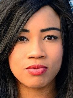 Samia Dauenhauer