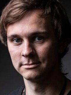 Викинг Элмкуист