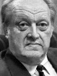 Арнольд Витоль