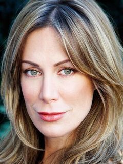 Симон Беннетт-Смит