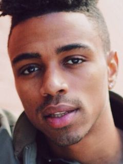 Крис О’Нил