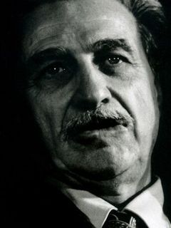 Поль Веккиали