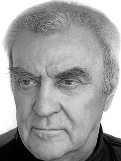 Леонард Толстой