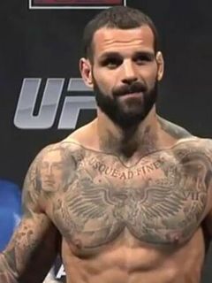 Алессио Сакара