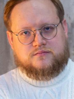 Максим Поляков