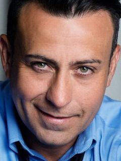 Лэнс Де Лос Сантос