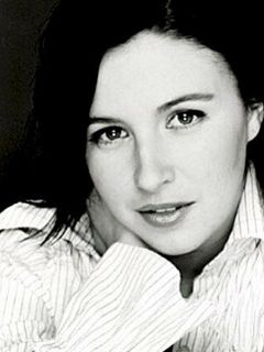 Джессика Баркер