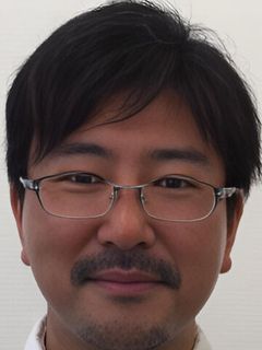 Томоюки Овада