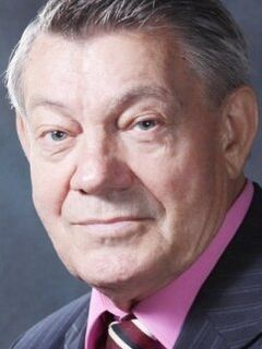 Анатолий Бородин