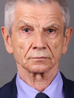 Вячеслав Захаров