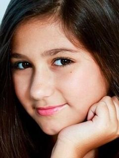 Hannah Zeitoune