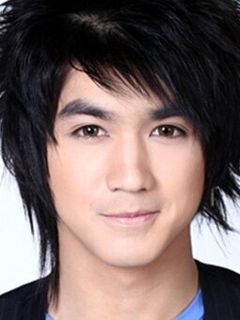 Начат Янтхапан