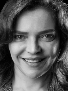 Титина Медейрос