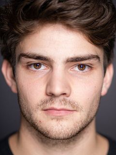 Нэйтан Нанен