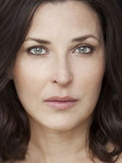 Катрин Сенар