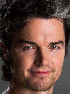 Эстевес Гиллеспи