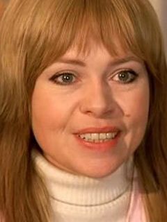 Арина Ефремова