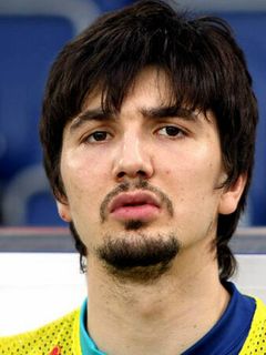 Толга Зенгин