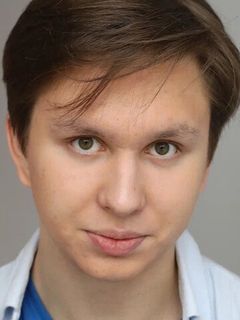 Александр Булатов