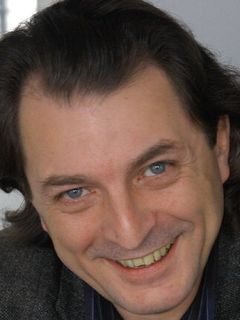 Валерий Новиков