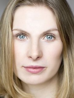 Анна Доусон