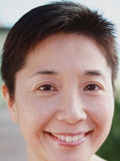 Рэйна Хигаситани