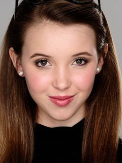 Кэйтлин Берли