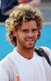 Густаво Куэртен