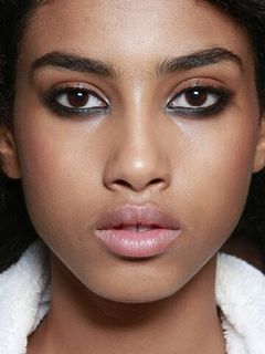 Имаан Хаммам