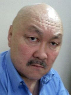 Акылбек Мураталиев