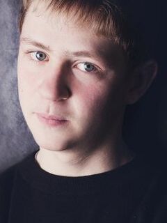 Александр Мельников
