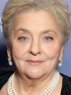 Марина Зверева