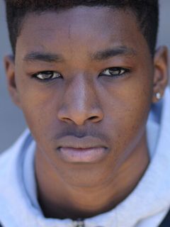 Кай Френсис Льюис