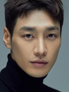 Ким Ён-гван