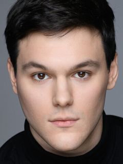 Валентин Садики