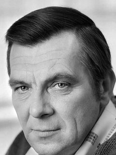 Эдуард Павулс