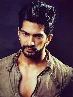 Амит Тандон