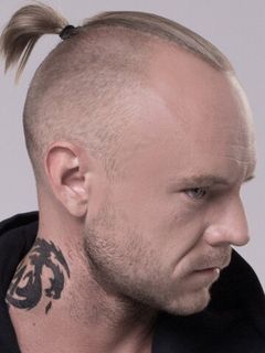 Дмитрий Аверин