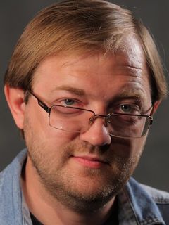 Андрей Ошканов