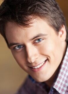 Гарри Гарно