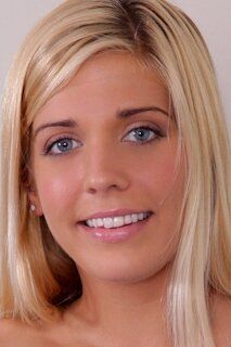 Кармен Монет