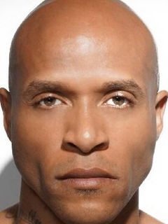 Бернард «Бо» Томас