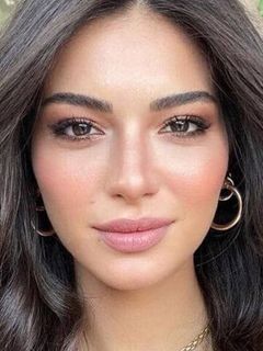 Мелиса Аслы Памук