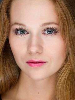 Мила Максимова