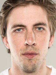 Александр Паль