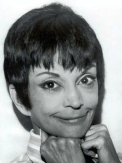 Зезе Маседо