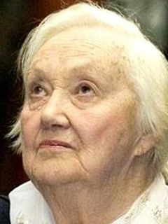 Кира Головко