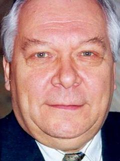 Владислав Казенин